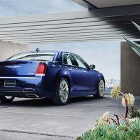 Recenzja Chryslera 300 2019: niedrogi samochód dla kadry kierowniczej