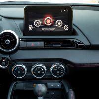 Обзор Mazda MX-5 Miata RF Grand Touring 2019: Сказочно и весело