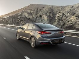 Hyundai представила обновленный elantra 2019 года Pagina de pornire