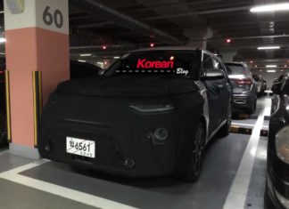 Kia Soul Spied che mostra il doppio tubo di scappamento