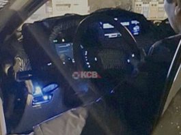 Внутренняя съемка genesis gv80 показывает широкоэкранный и цифровой кластер Pagina de pornire