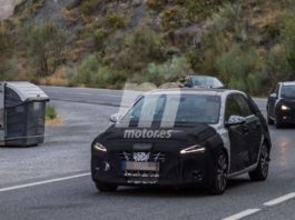 Hyundai i30 facelift spied: первые фото в камуфляже Pääsivu