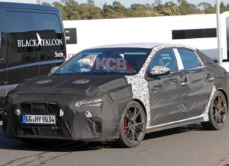 Hyundai i30 N Fastback Facelift vu pour la première fois en espion