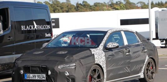 Hyundai i30 n fastback facelift впервые увидела шпион Startsida