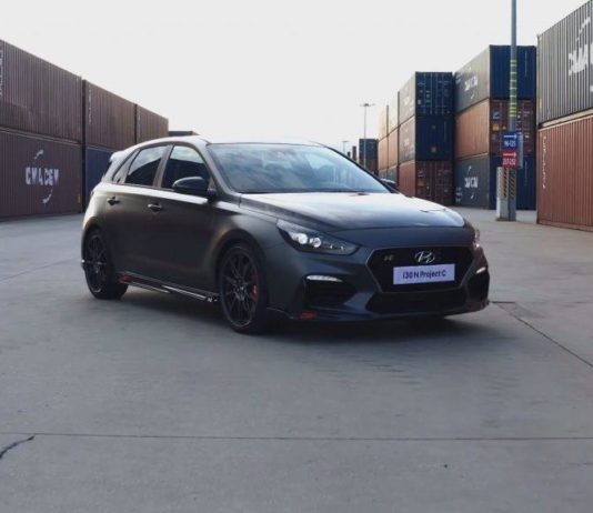 Hyundai i30 n project c раскрывает все свое углеродное волокно ホームページ