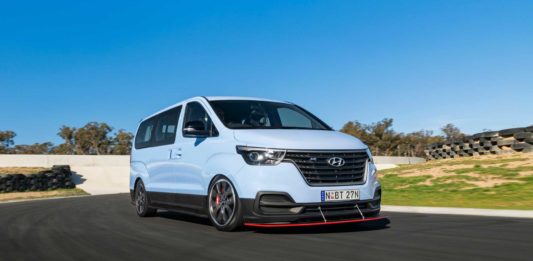 Hyundai imax n drift bus — это восьмиместный фургон с 402 л. С. Κύρια σελίδα