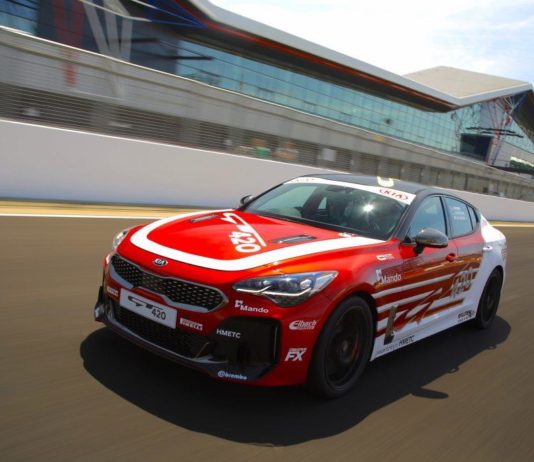 Kia uk представляет одноразовый трековый автомобиль stinger gt420 Ana Sayfa