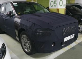 The Genesis GV70 has been spied again, including the interior