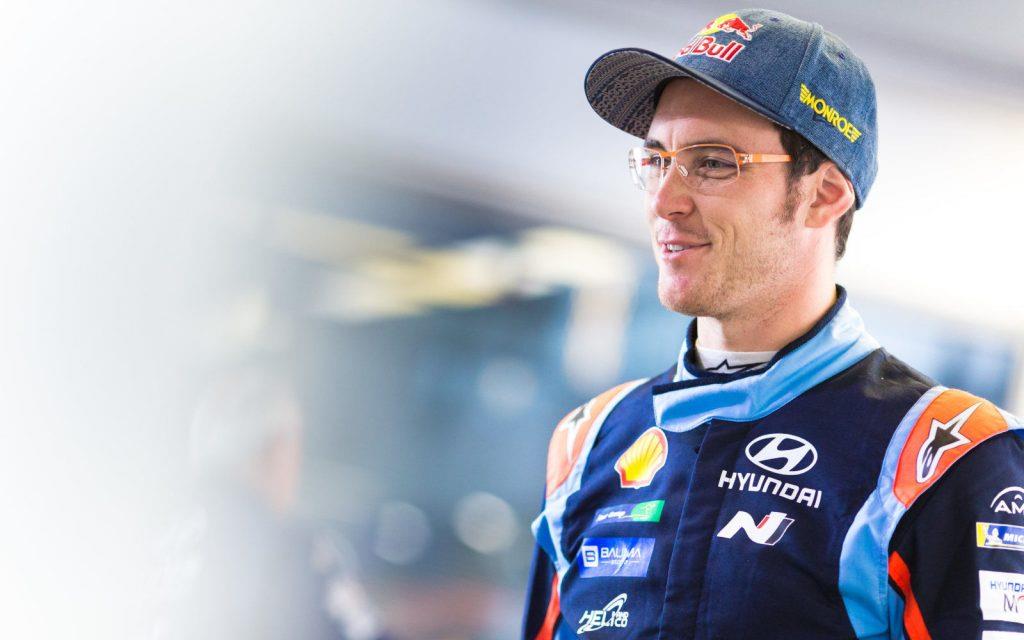 Rally star Thierry Neuville ready for guests to start in ADAC TCR Germany