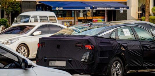 Следующее поколение kia optima spied show производство задних фонарей Κύρια σελίδα