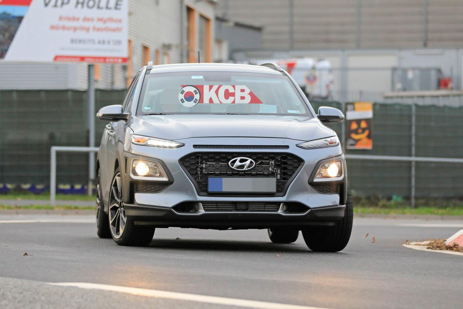 Hyundai KONA N Test Mule Шпионил в первый раз