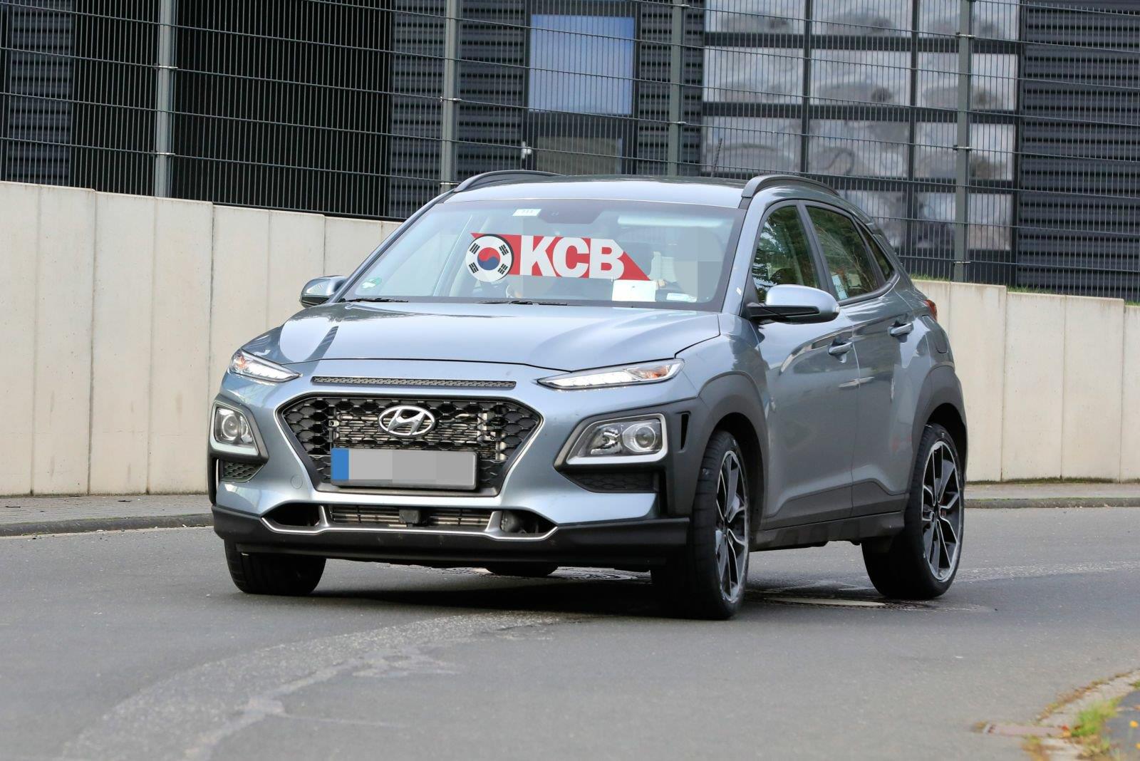 Hyundai KONA N Test Mule Шпионил в первый раз