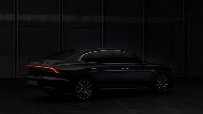Hyundai Teased Grandeur Facelift