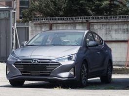 Hyundai elantra facelift spied не замаскированный (обновлено) Main page