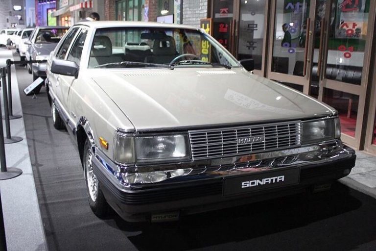 История: первое поколение Hyundai Sonata (1985-1988)