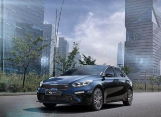 Valokuvat Kia K3 GT viistoperä