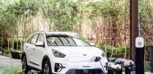 起亜ニーロev、すでに韓国ディーラーで販売開始 ホームページ