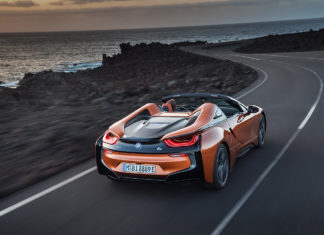 BMWグループ BMW i8ロードスター、BMWグループ
