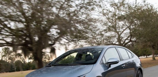 Обзор toyota corolla xse 2020 года: не идеальный, но значительно улучшенный Начална страница